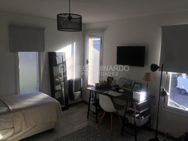 A estrenar Duplex de 3 ambientes, 2 baños, entrada de auto y patio Z/Colinas