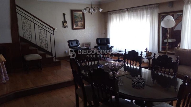  Impecable Chalet 6 amb, 3 bños, quincho, gge y amplio Patio.Z/S.Jose