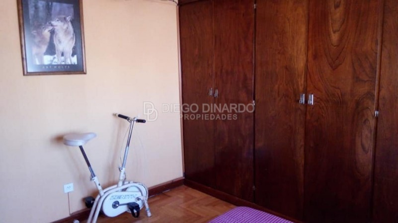  Impecable Chalet 6 amb, 3 bños, quincho, gge y amplio Patio.Z/S.Jose