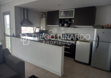 Dpto de 2 ambientes a la calle con balcon.Z/Chauvin
